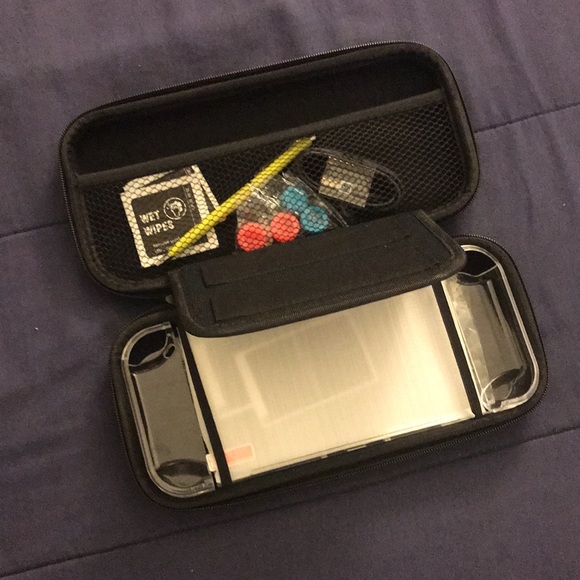 Nintendo Switch - Picture 5 of 5